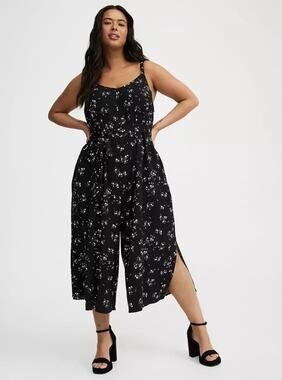 Torrid 2 Ava Ditsy Floral Culotte Jumpsuit Black Rayon Slub NWT 2X Wide Leg